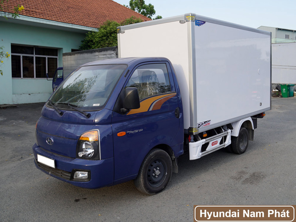 Xe tải Hyundai Porter H150 Thùng Kín 1,5 tấn Thành Công